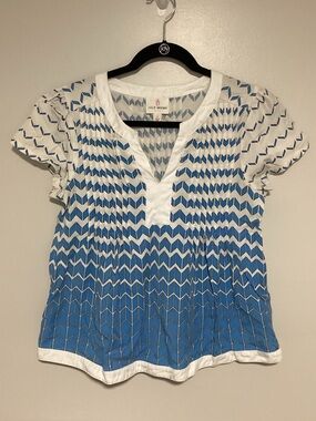 Julie&Brown Women Top Size S Shirt Blue White Short Sleeves V-Neck 100% Tencel